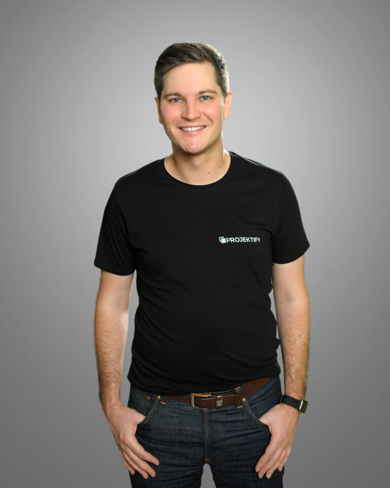 Dr. Dominic Lindner
